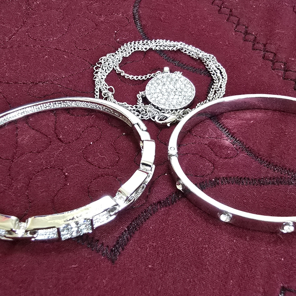 Silver Crystal Bracelet and 18" Pendant Necklace Set - Picture 2 of 3